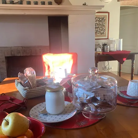 Montefreddo Toscana Aparthotel *